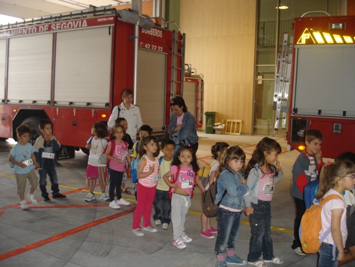 vISITA A LOS BOMBEROS EDUCACIÓN INFANTIL