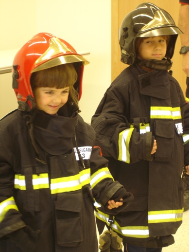 vISITA A LOS BOMBEROS EDUCACIÓN INFANTIL
