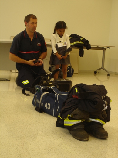 vISITA A LOS BOMBEROS EDUCACIÓN INFANTIL